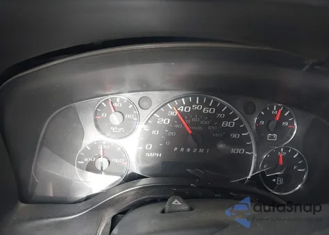 2019 Chevrolet Express 2500 Work Van z USA, uszkodzony, nr VIN 1GCWGAFG3K1336741